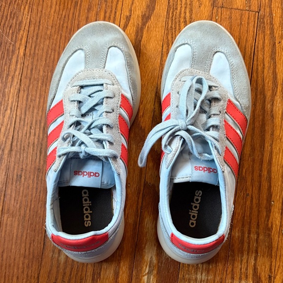Adidas Sneakers in Coral Red and Baby Blue 6.5 - Picture 2 of 5